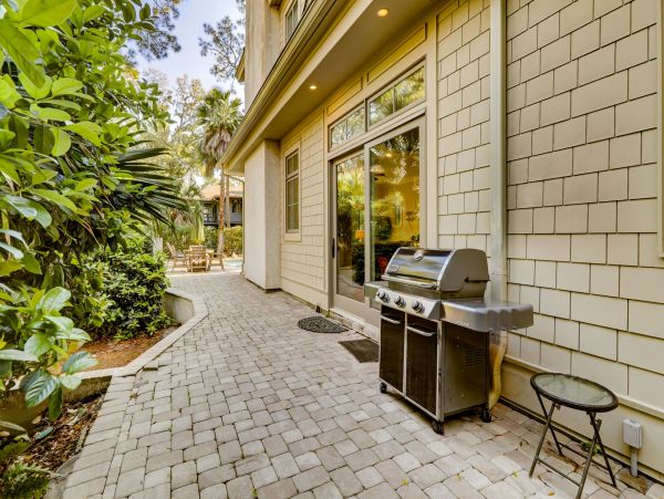 Unforgettable 7 Bedroom Home with Private Pool & Steps from the Beach