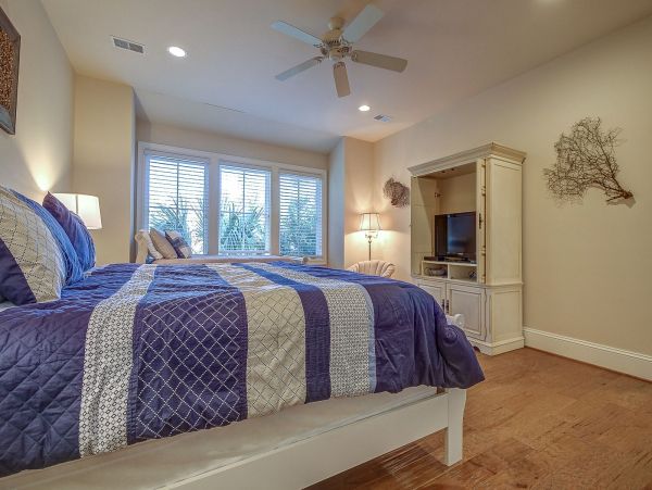 Unforgettable 7 Bedroom Home with Private Pool & Steps from the Beach
