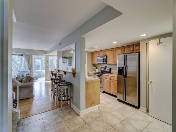 Four Bedroom Townhouse in the heart of South Beach 3 min walk to the beach