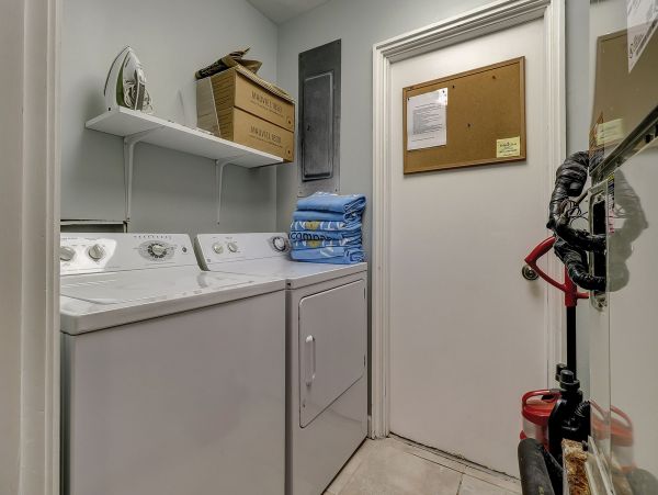 Four Bedroom Townhouse in the heart of South Beach 3 min walk to the beach