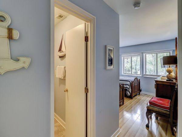 Four Bedroom Townhouse in the heart of South Beach 3 min walk to the beach