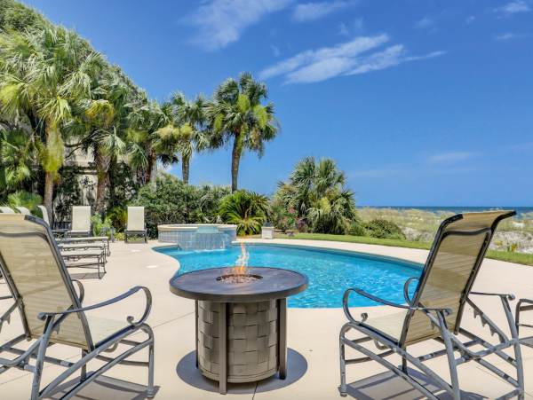 Oceanfront Vacation Rental with Panoramic Views
