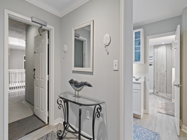 Luxury Three Bedroom Vacation Villa 2nd Floor Lovely