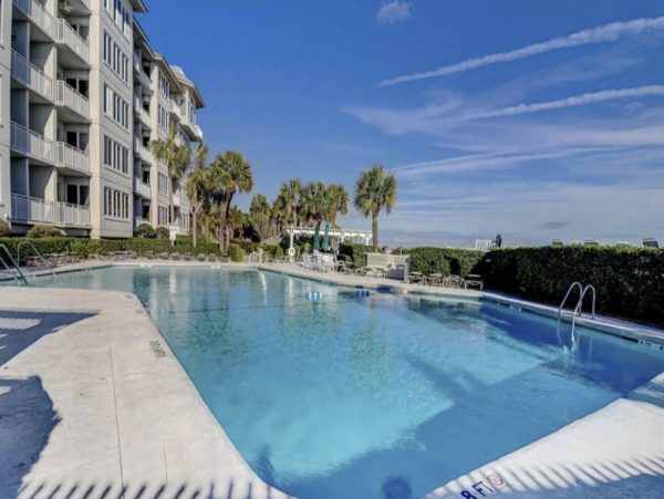 Luxury Three Bedroom Vacation Villa 2nd Floor Lovely