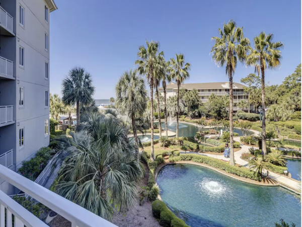 Luxury Three Bedroom Vacation Villa 2nd Floor Lovely