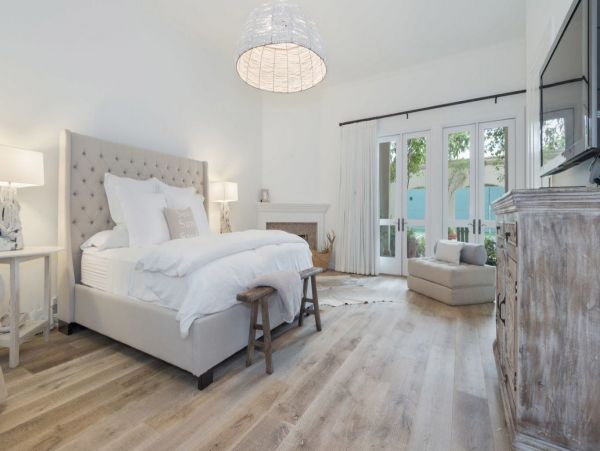 Luxury Beach Front Malibu Vacation Villa Seven Bedrooms