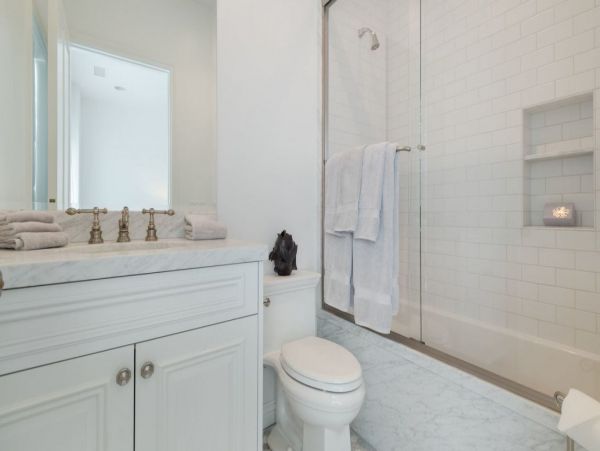 Luxury Beach Front Malibu Vacation Villa Seven Bedrooms