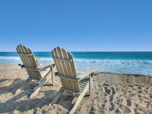 Luxury Beach Front Malibu Vacation Villa Seven Bedrooms