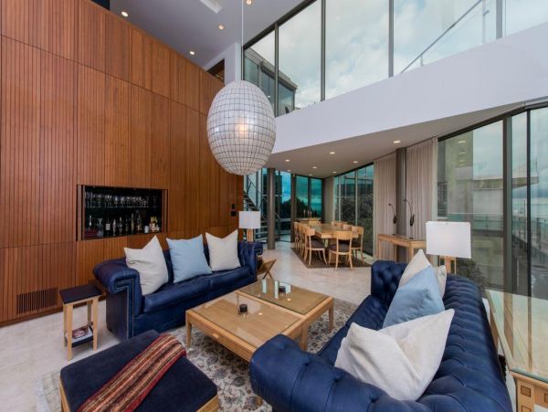 Malibu Luxury Five Bedroom Vacation Villa