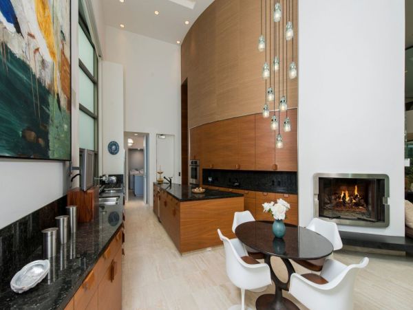Malibu Luxury Five Bedroom Vacation Villa