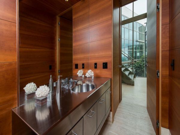 Malibu Luxury Five Bedroom Vacation Villa