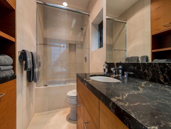 Malibu Luxury Five Bedroom Vacation Villa