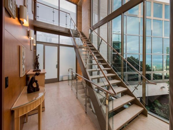 Malibu Luxury Five Bedroom Vacation Villa