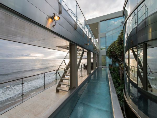 Malibu Luxury Five Bedroom Vacation Villa
