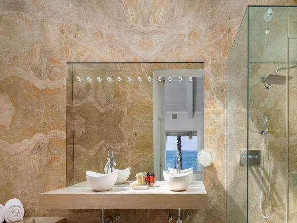 Immaculate Oceanfront Malibu Luxury Rental Private Pool