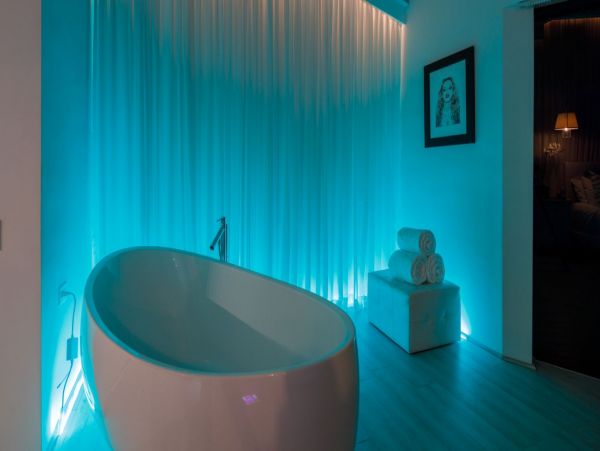 Immaculate Oceanfront Malibu Luxury Rental Private Pool