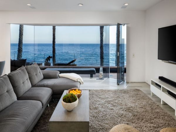 Immaculate Oceanfront Malibu Luxury Rental Private Pool
