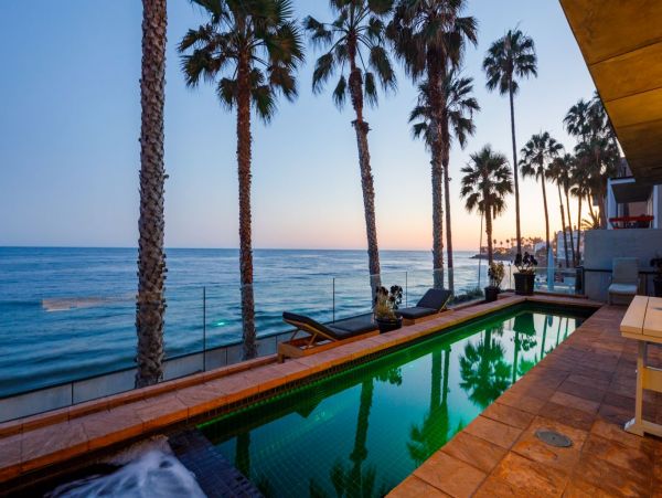 Immaculate Oceanfront Malibu Luxury Rental Private Pool
