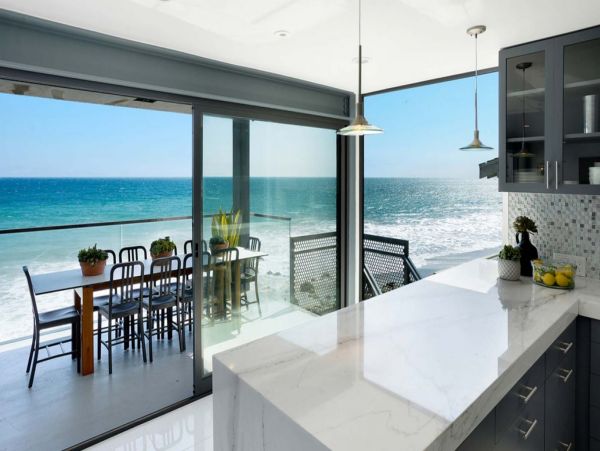 Malibu Oceanfront Luxury Vacation Villa