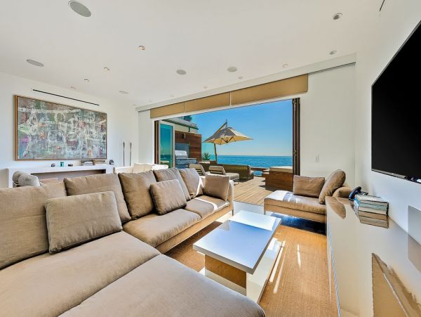 La Costa Beach Ultra-chic and Colorful Estate