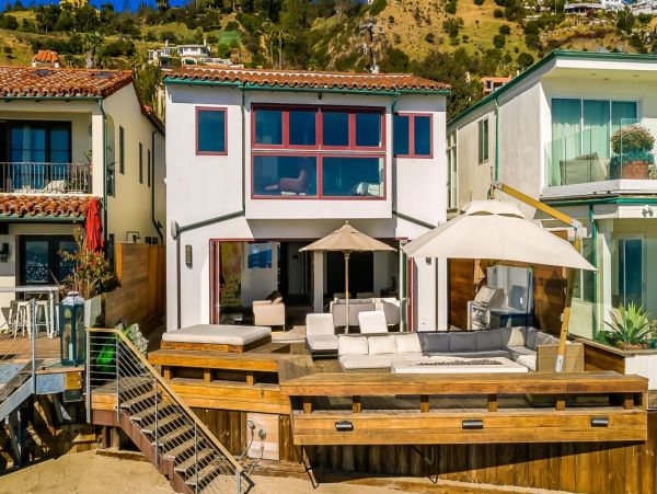 La Costa Beach Ultra-chic and Colorful Estate