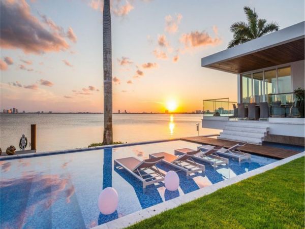 Miami Beach Home 993847