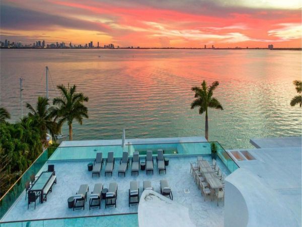 Miami Beach Home 993847