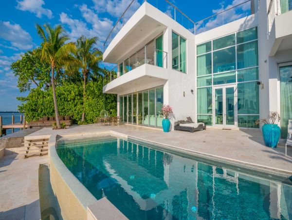 Miami Beach Home 993854