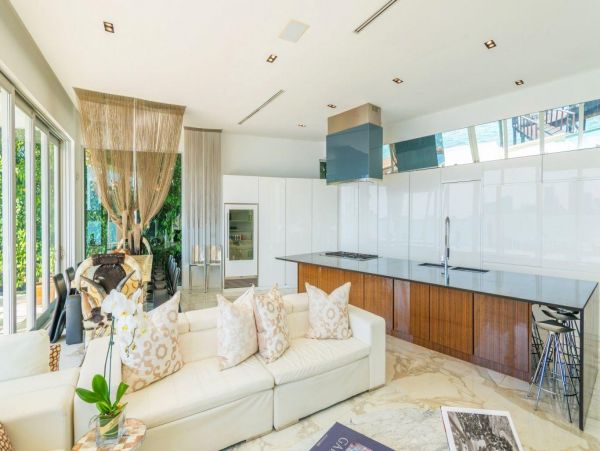 Miami Beach Home 993854