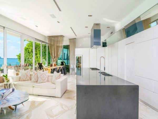Miami Beach Home 993854