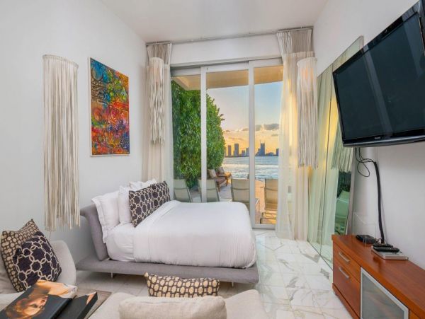 Miami Beach Home 993854