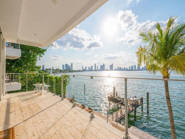 Miami Beach Home 993854