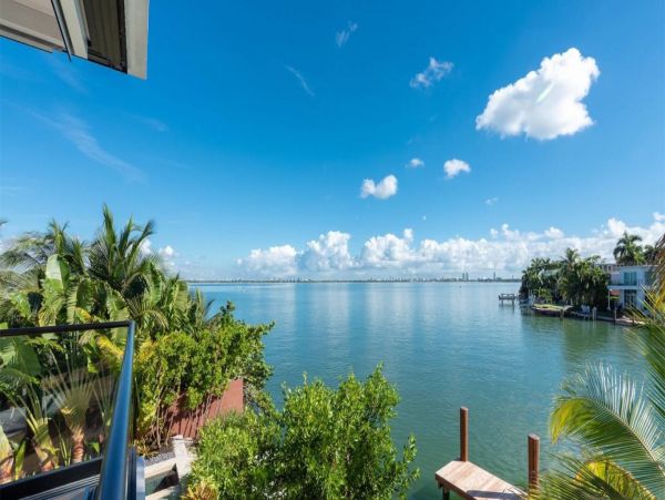 Miami Beach Home 993855
