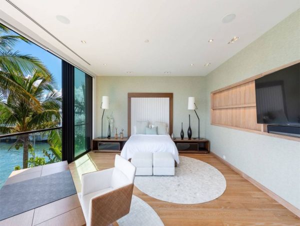 Miami Beach Home 993855