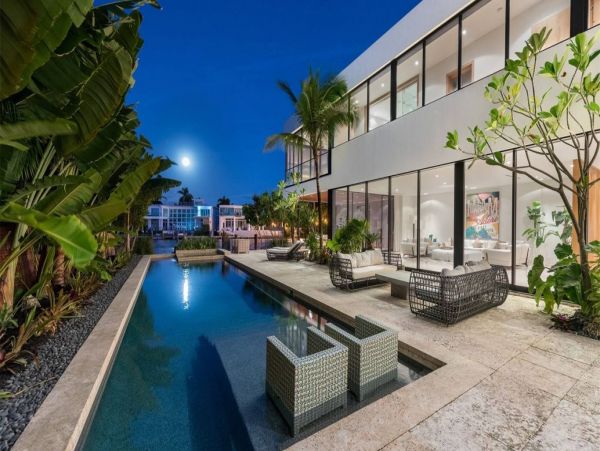 Miami Beach Home 993855
