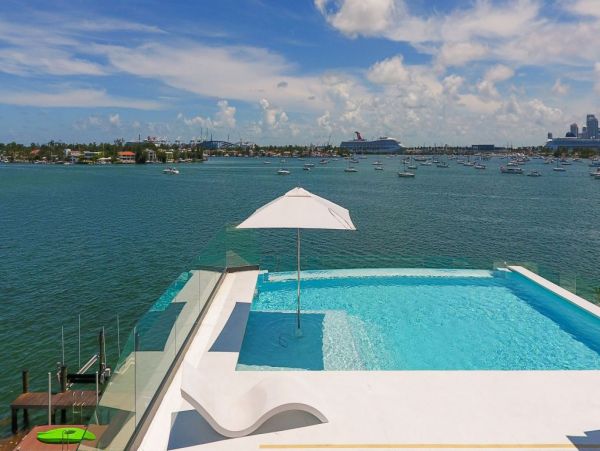 Miami Beach Home 993856