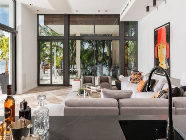 Miami Beach Home 993857