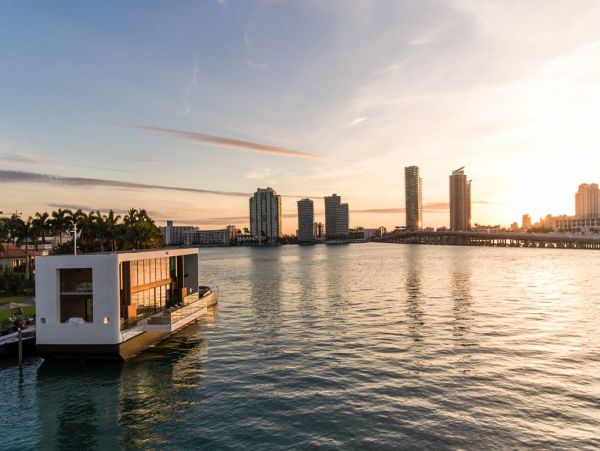 Miami Beach Home 993859