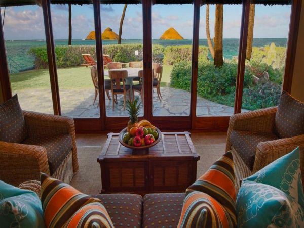 On Beach Kailua Vacation Estate Seven Bedroom