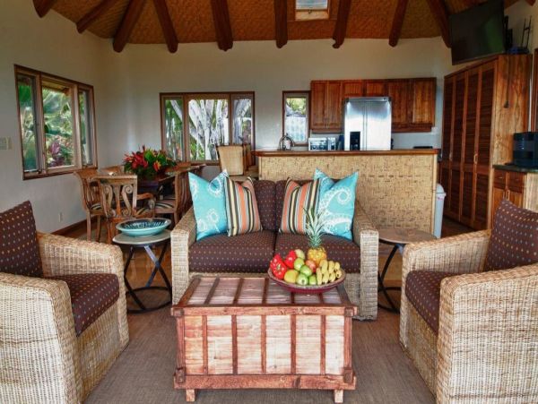 On Beach Kailua Vacation Estate Seven Bedroom