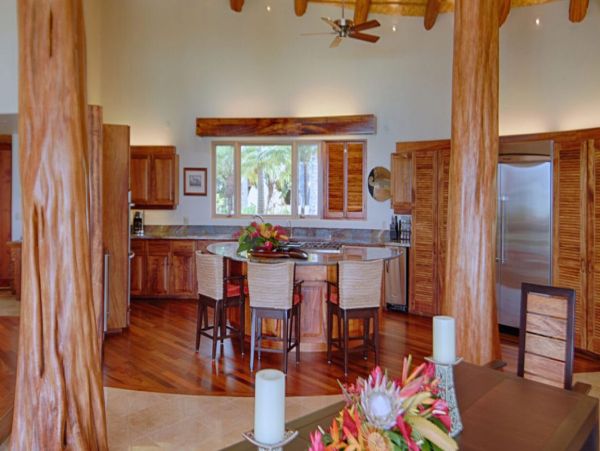 On Beach Kailua Vacation Estate Seven Bedroom