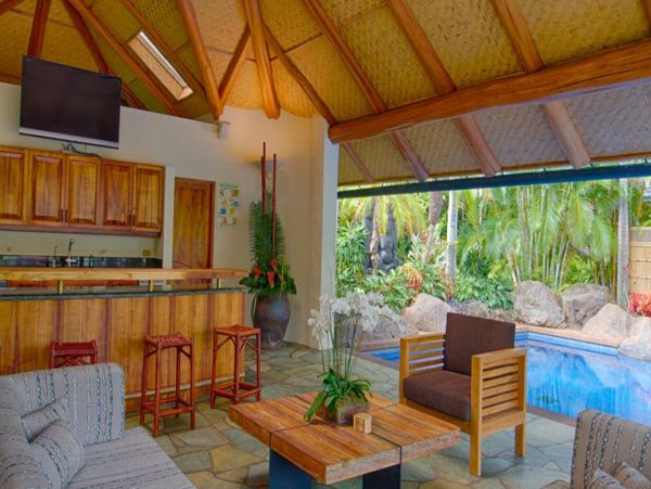 On Beach Kailua Vacation Estate Seven Bedroom