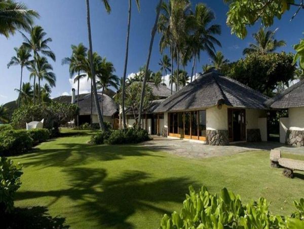 On Beach Kailua Vacation Estate Seven Bedroom