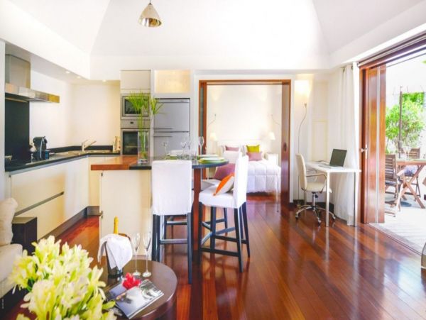 St. Barts Home 993925