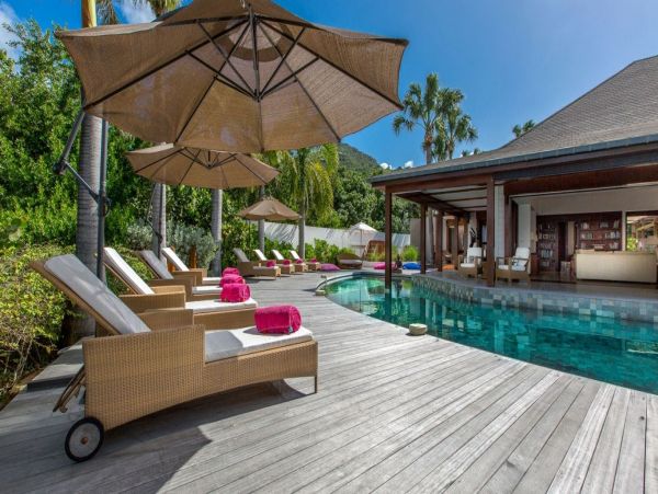 St. Barts Home 993925