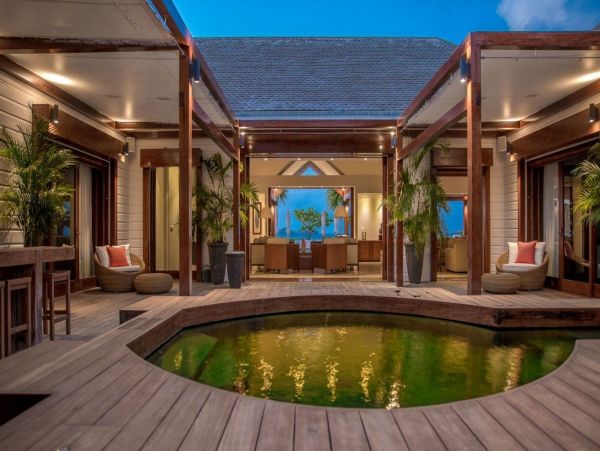 St. Barts Home 993925