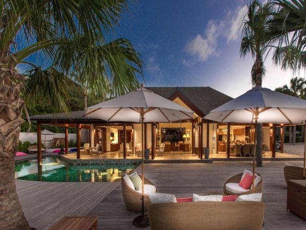 St. Barts Home 993925