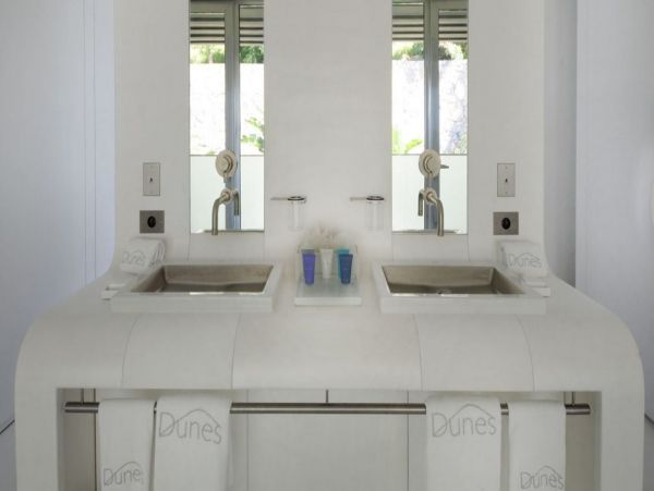 St. Barts Home 993926