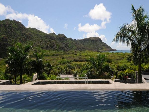 St. Barts Home 993926