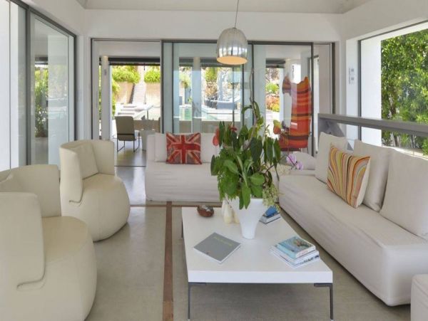 St. Barts Home 993927